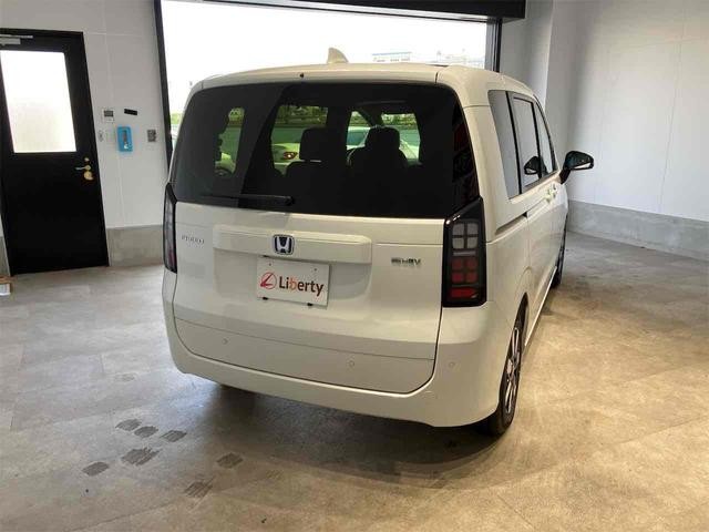 0701189A30260720W00116.jpg