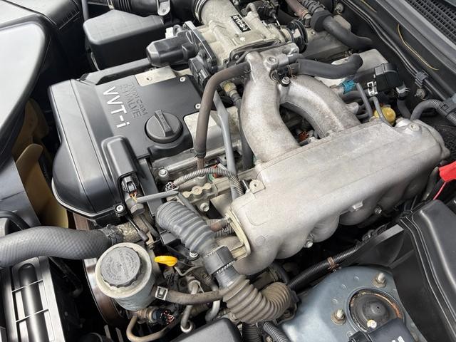0404361A30260804W00208.jpg