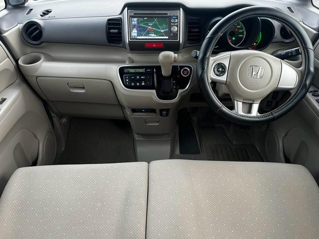 0506612A30260903W00204.jpg