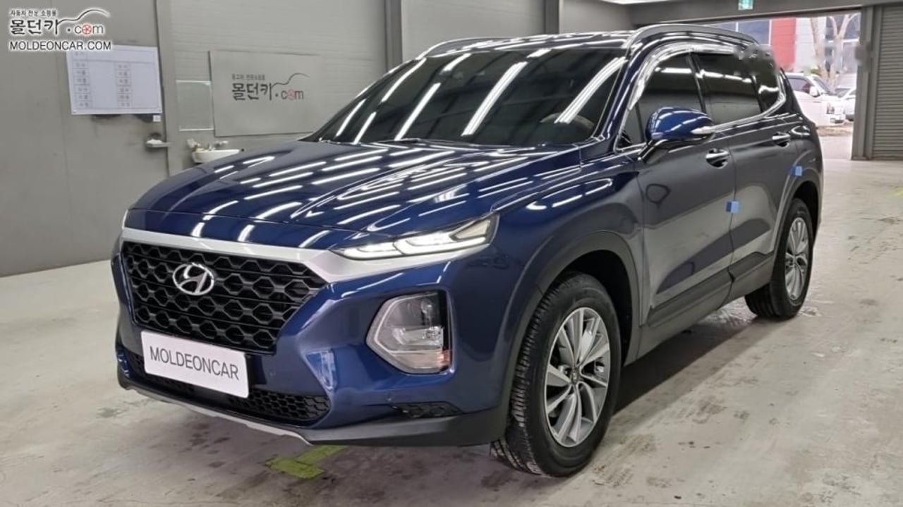 2019 Hyundai Santa, photo 1 of 1