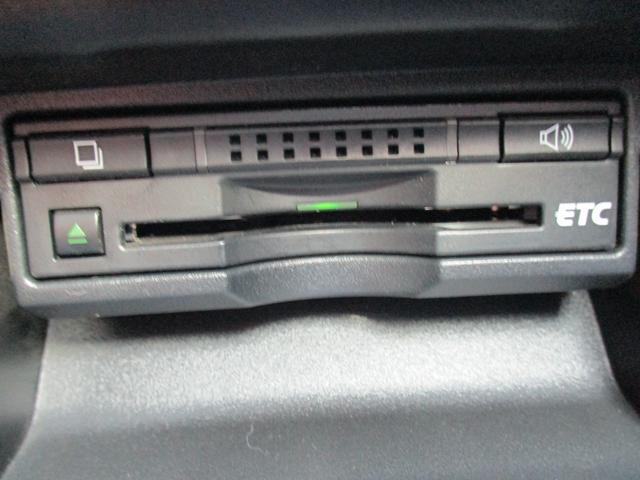 0511210A30260614W00114.jpg