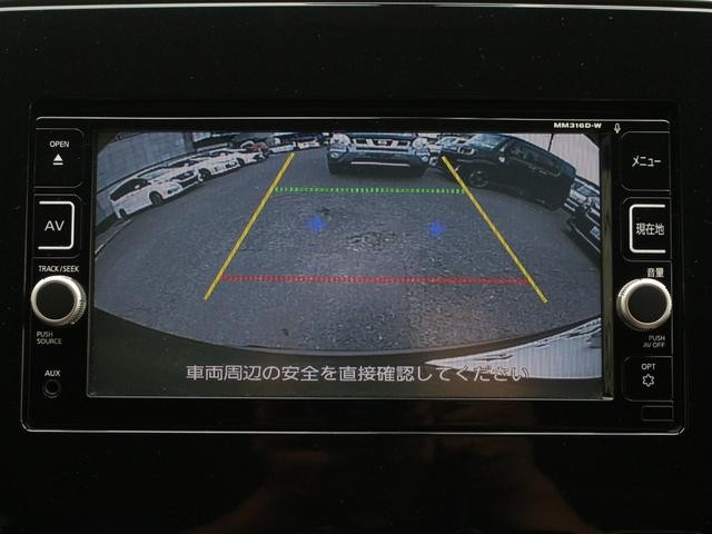 0520046A30261003W00505.jpg