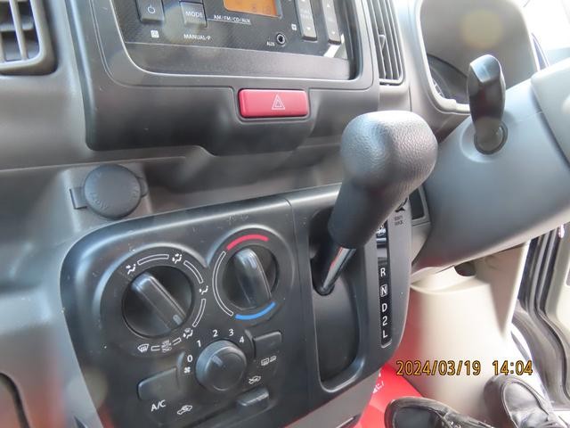 0910095A30250323W00110.jpg