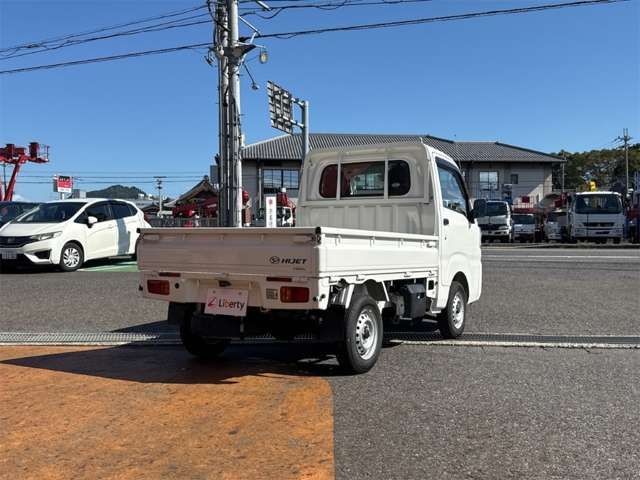 68c3508ca85090a9553cbe18c64c758f.jpg