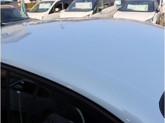 0700373A30260118W00111.jpg