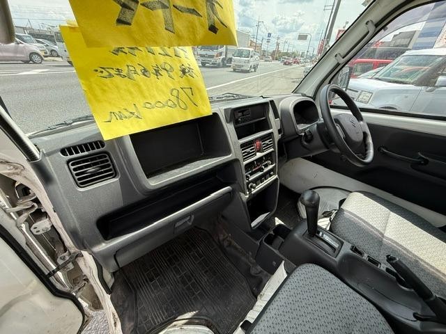 0705594A30260501W00113.jpg