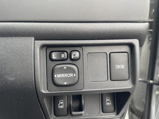 0501008A30260919W01617.jpg