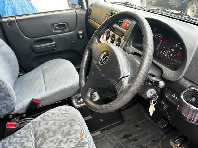 0500312A30260525W00114.jpg