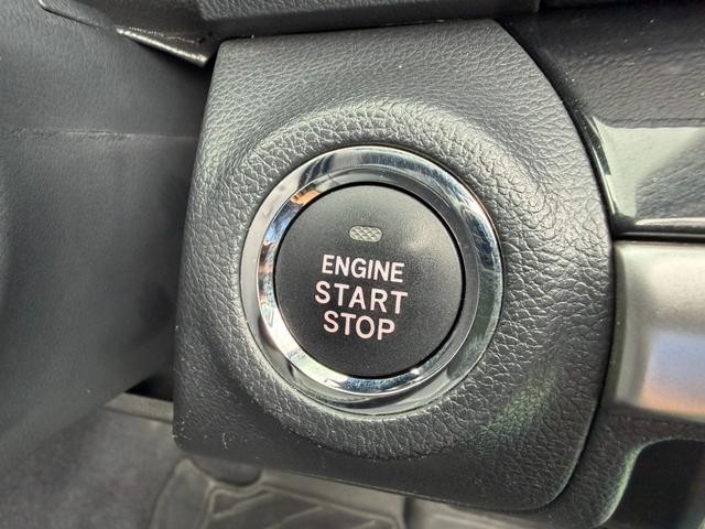 0500054A30260823W00110.jpg