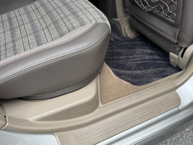 0705126A30260705W00114.jpg