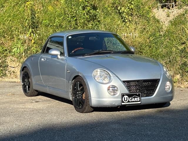 0700199A30261004W00208.jpg