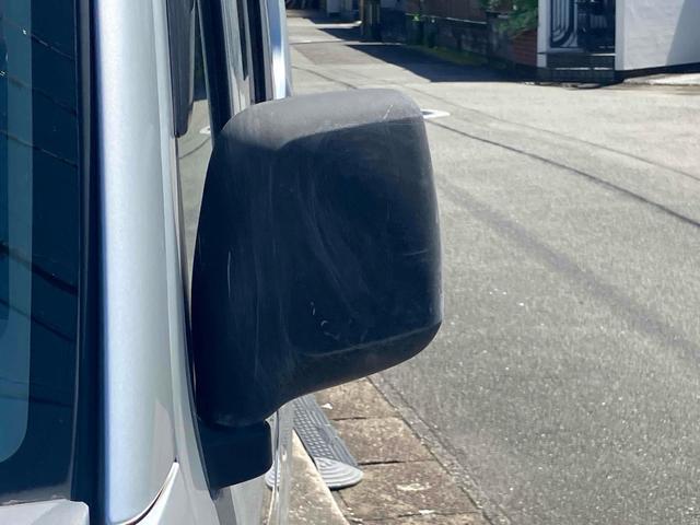 1101806A30260501W00216.jpg