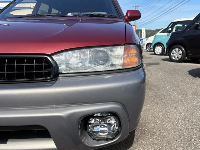 0402400A30261016W00103.jpg