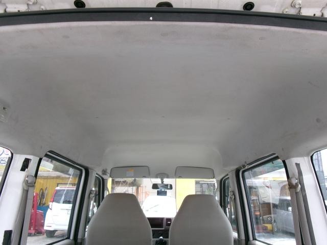 0510254A30260810W00113.jpg