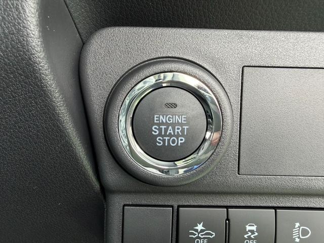 0500054A30260823W00305.jpg