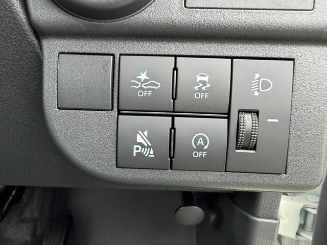 0500054A30260823W00306.jpg