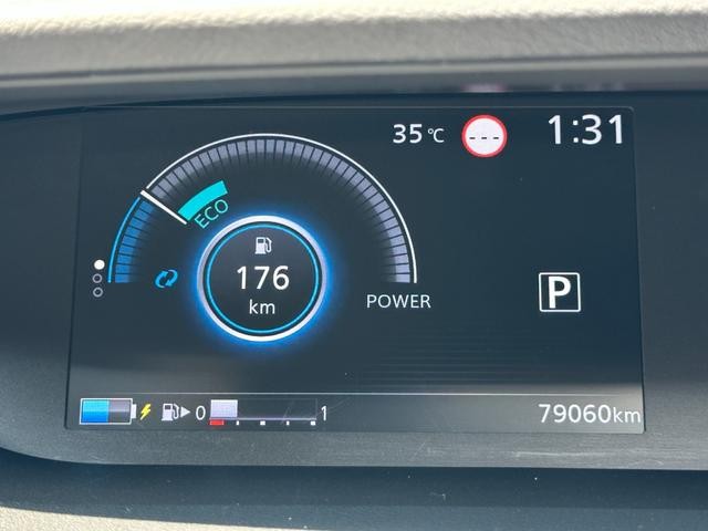 0561411A30260728W00215.jpg