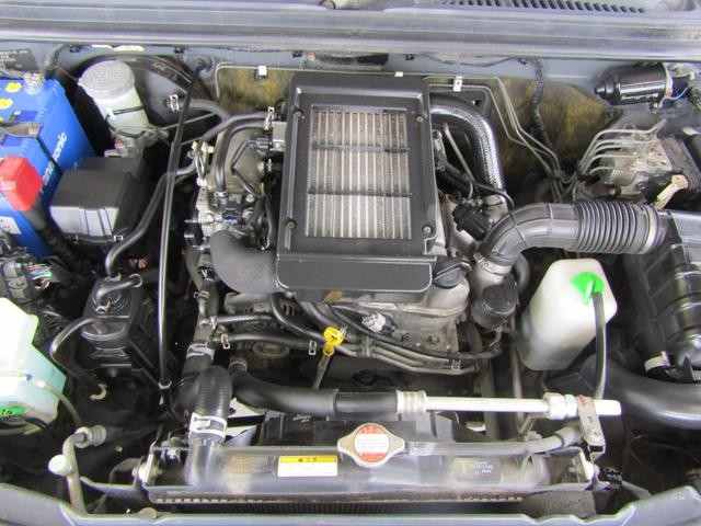 0560837A30260512W00518.jpg