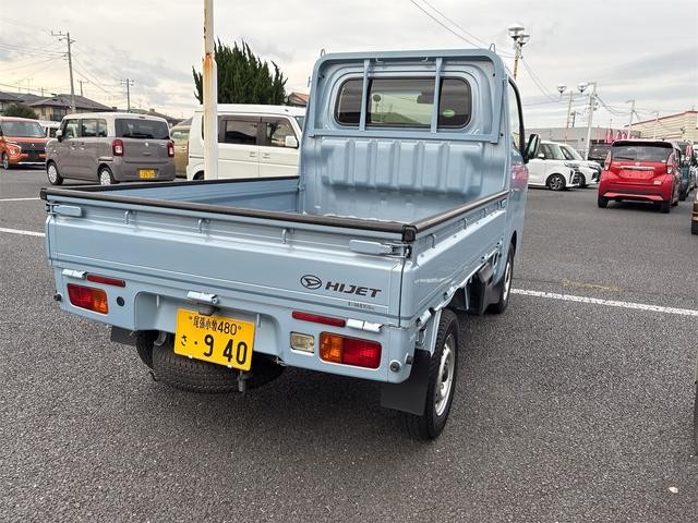0403498A30261006W01002.jpg