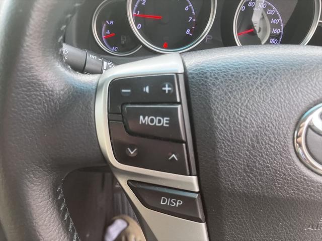 0208190A30260922W00114.jpg