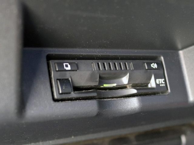 0301983A30260719W00112.jpg