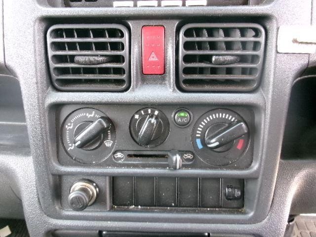0500952A30260725W00309.jpg