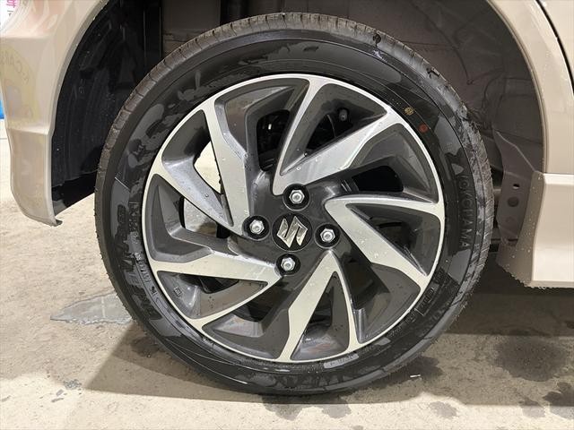 0303694A30260715W00111.jpg