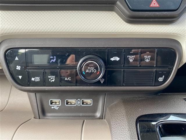 25143588_carP_l_16.jpg