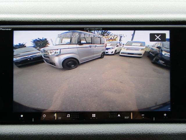 0403558A30260618W00217.jpg