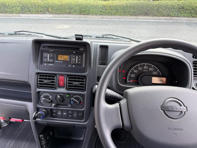0804200A30260121W00216.jpg