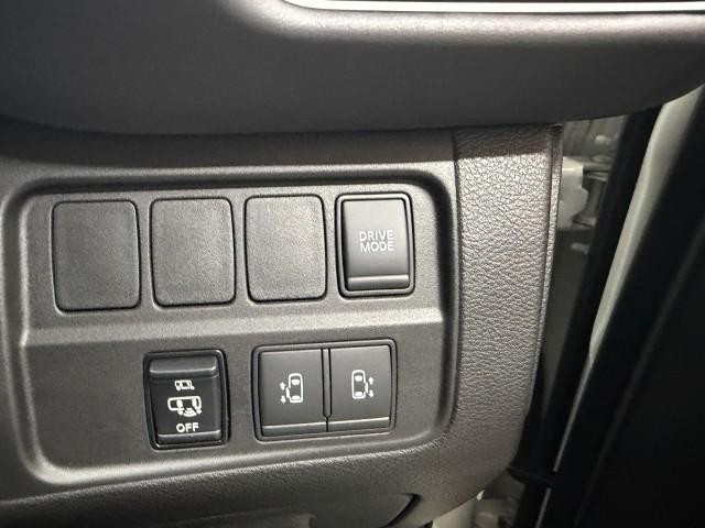 0501008A30260919W03711.jpg