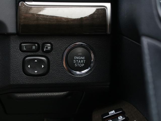 0520046A30260916W00915.jpg