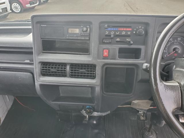 0903415A30260612W00114.jpg