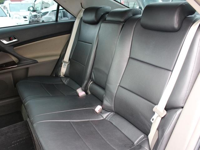 0520046A30260913W00610.jpg