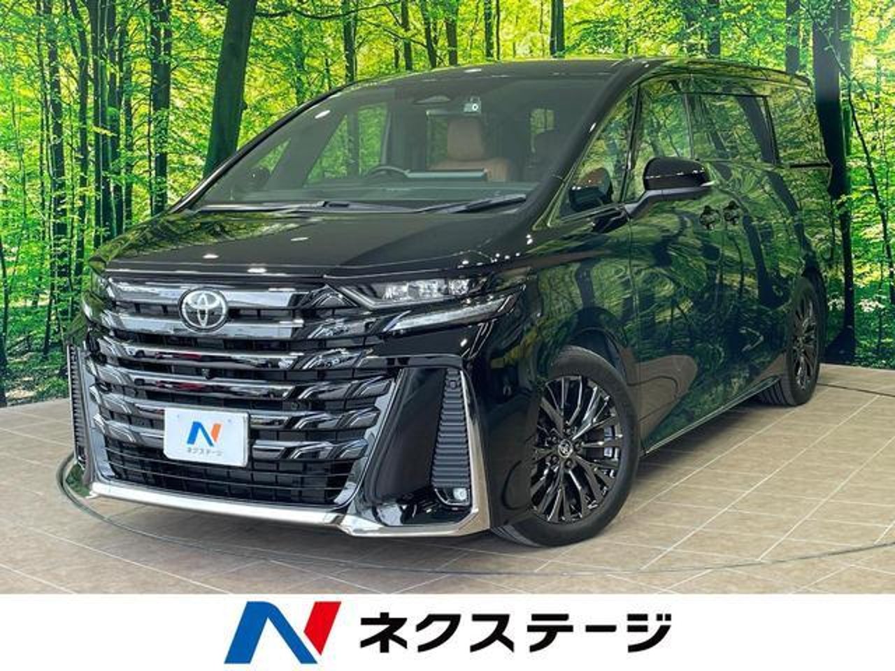 2024 Toyota Vellfire, photo 1 of 1
