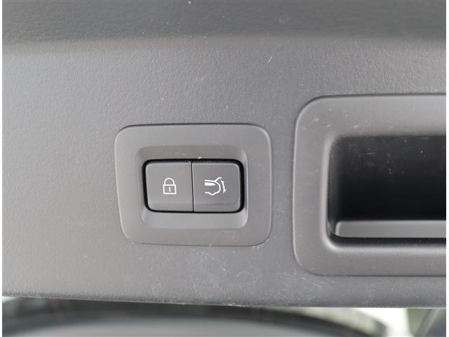 0503103A20260823G00312.jpg
