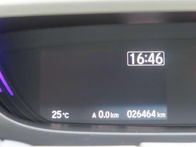 26748740_carP_l_8.jpg