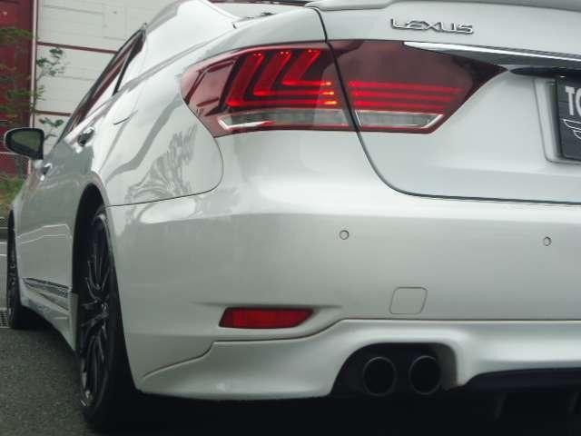 25043626_carP_l_17.jpg
