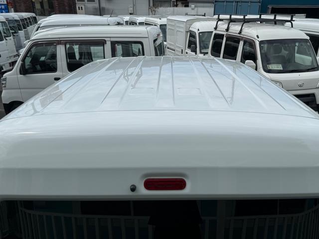 0580637A30260529W00219.jpg