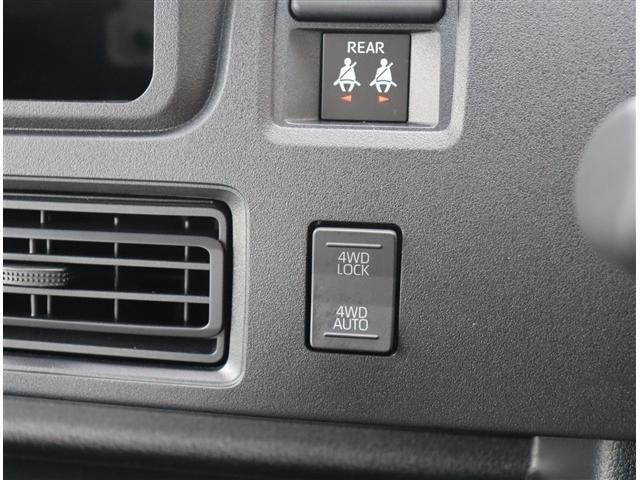 0501938A20260919G00309.jpg