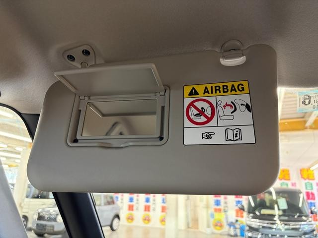 0300353A30260911W00216.jpg