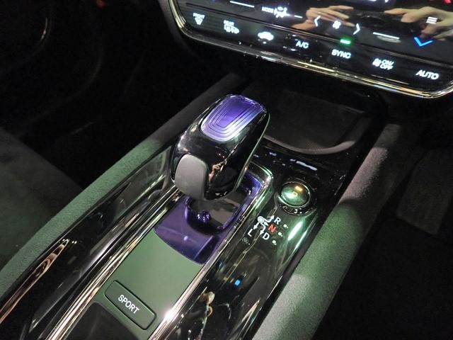 0201190A30261016W00414.jpg