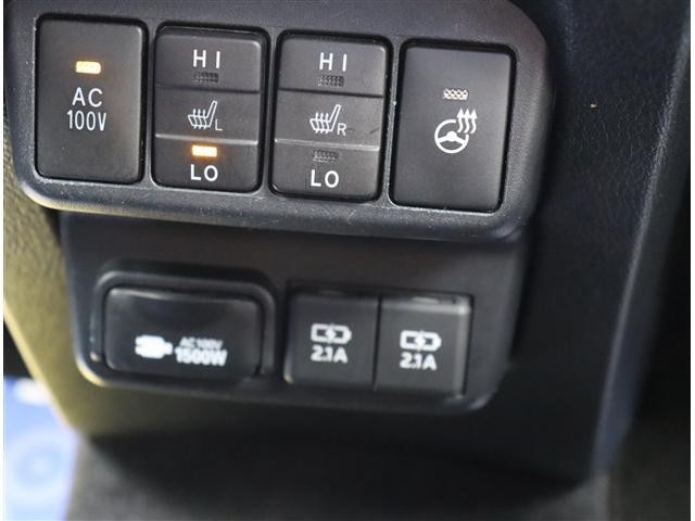 0501938A20260919G00412.jpg