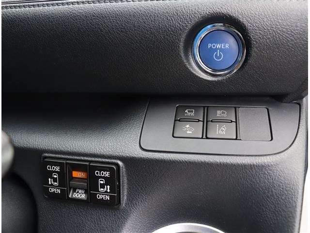 0501938A20260919G00415.jpg