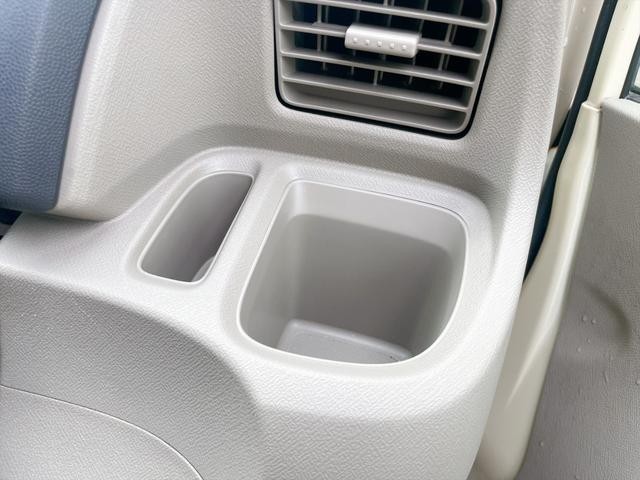0203922A30260911W00815.jpg