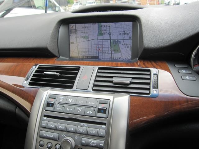 0704211A30260911W00116.jpg