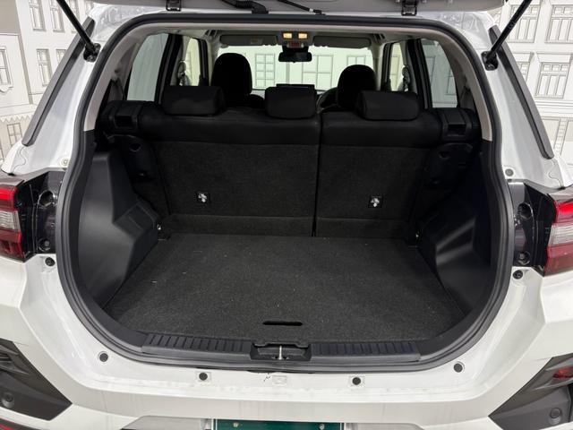 1150063A30260929W00417.jpg