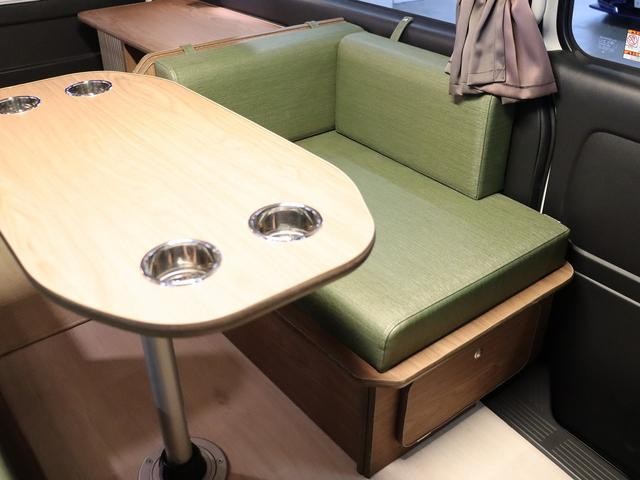0303041A30260717W00111.jpg