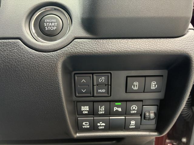 0103366A30260517W00115.jpg
