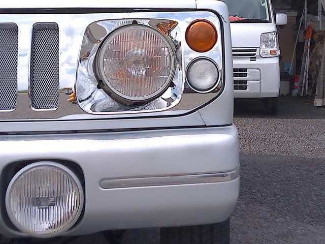 0903470A30260509W00104.jpg
